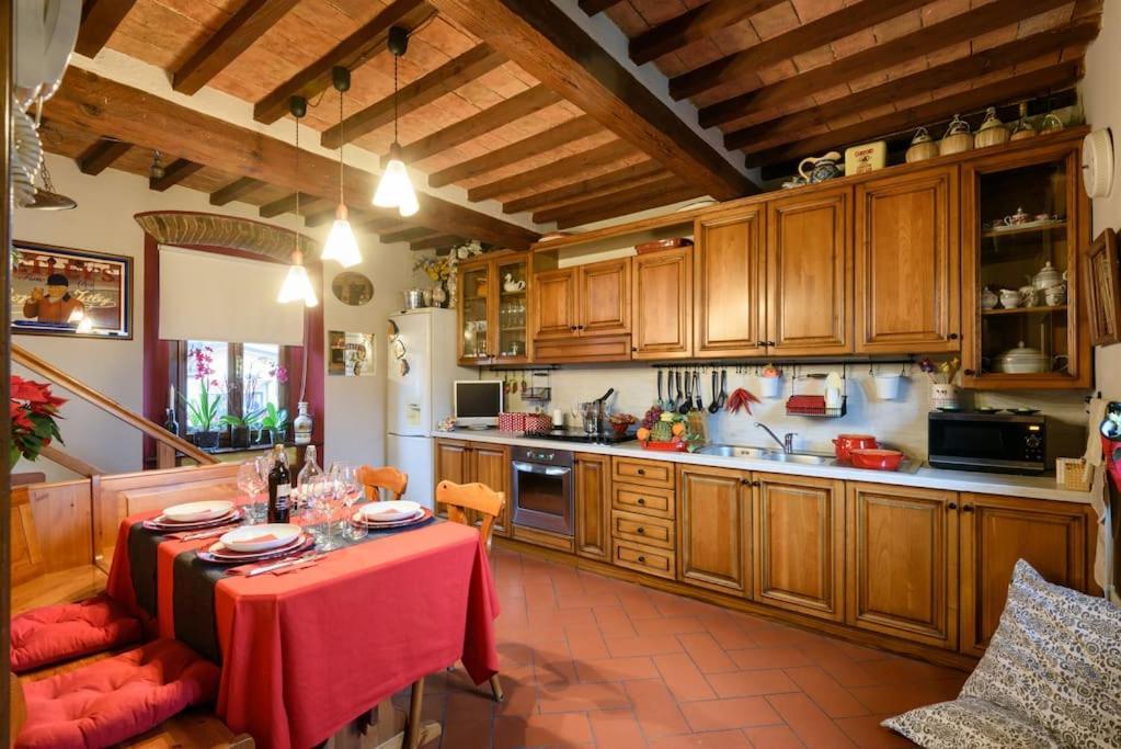 Villa "Corte De' Baldi" Ortignano Raggiolo 外观 照片